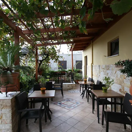 Sofia Penzion Rhodes City